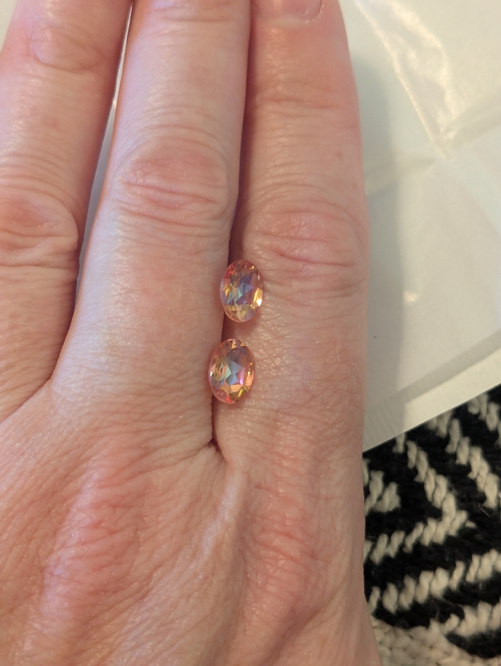 Pair of Loose Gemstones Peach Oval